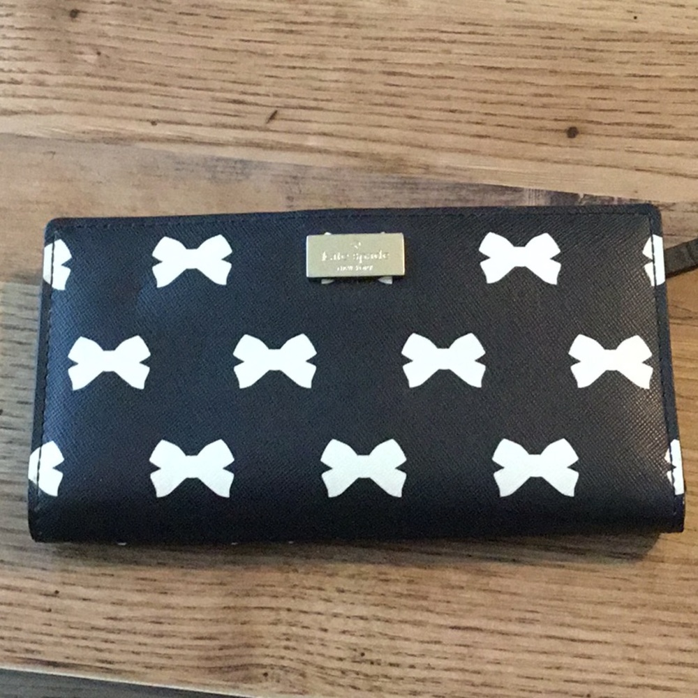 Kate spade wallet